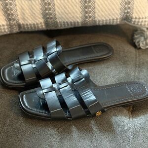 SALE!!! Tory Burch Black Slide Sandals